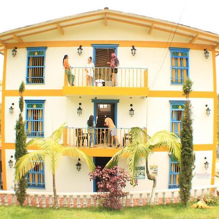 Alegria Hostel Boutique Guatape Bagian luar foto