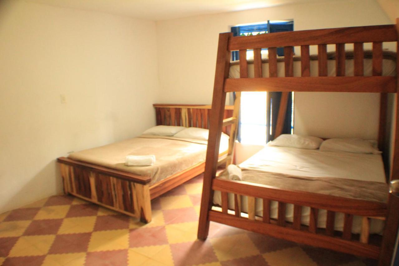 Alegria Hostel Boutique Guatape Bagian luar foto