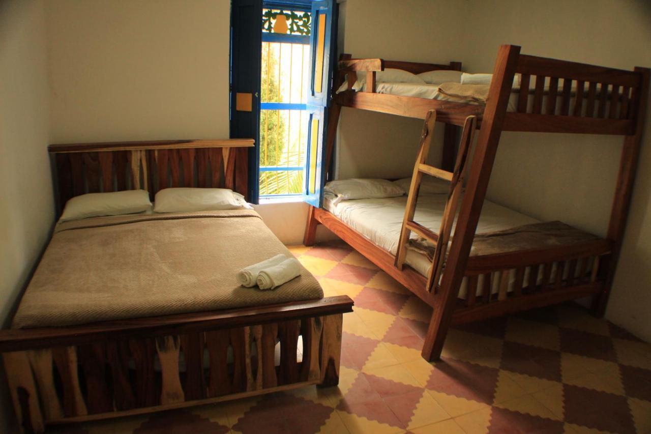 Alegria Hostel Boutique Guatape Bagian luar foto