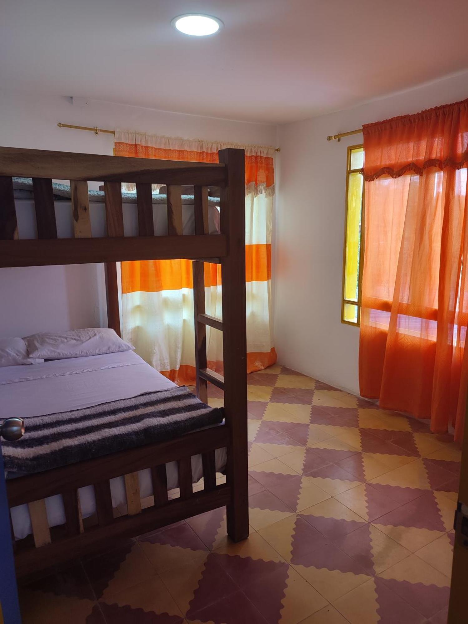 Alegria Hostel Boutique Guatape Ruang foto